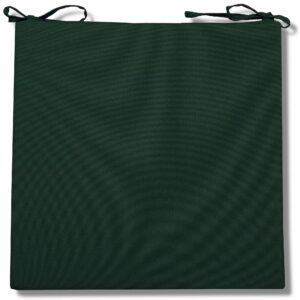 Zielona poduszka w kształcie kwadratu na krzesło ogrodowe.