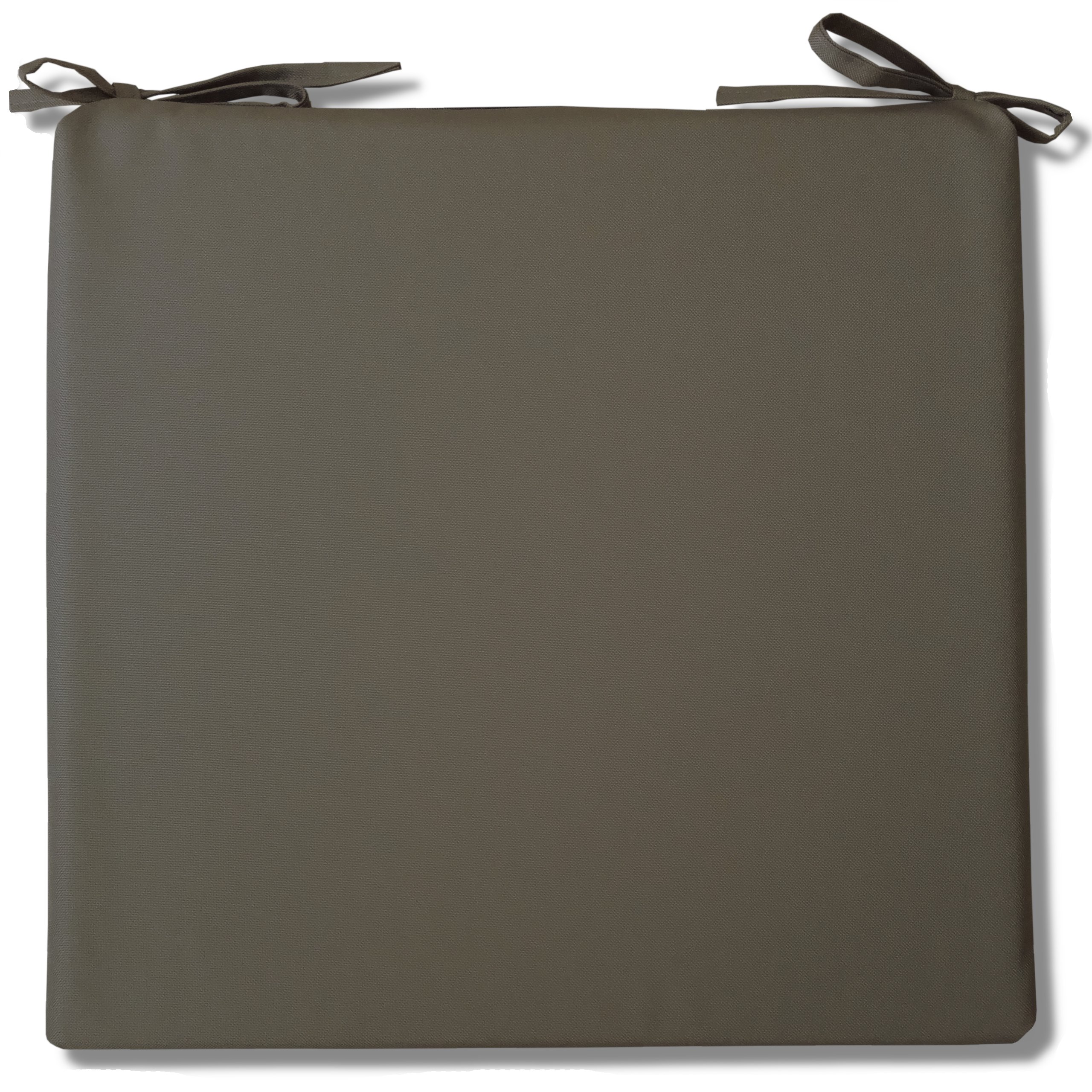 Brązowa poduszka w kształcie kwadratu na krzesło ogrodowe.